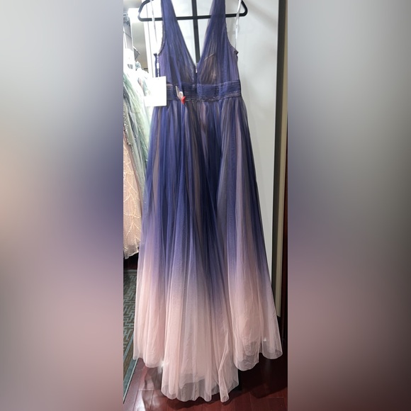 Ombré tulle ballgown - Picture 9 of 9